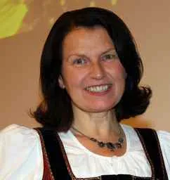 Dir. DI Waltraud Schmid-Priwitzer